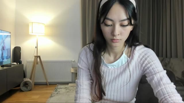 Gallery image thumbnail from Vikki's myfreecams stream on, 08/15/2024, 01:44 image 10 of 20