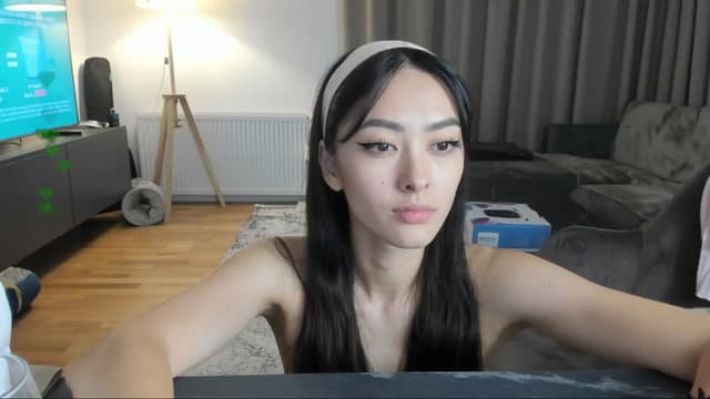 Gallery image thumbnail from Vikki's myfreecams stream on, 08/15/2024, 01:44 image 20 of 20