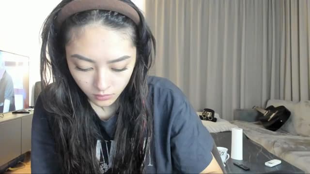 Gallery image thumbnail from Vikki's myfreecams stream on, 09/01/2024, 24:39 image 4 of 20