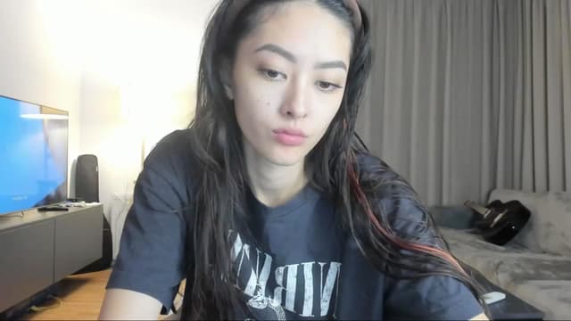 Gallery image thumbnail from Vikki's myfreecams stream on, 09/01/2024, 24:39 image 2 of 20