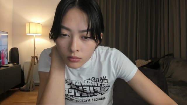 Gallery image thumbnail from Vikki's myfreecams stream on, 09/12/2024, 24:23 image 10 of 20
