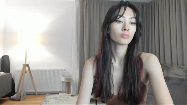 Gallery image thumbnail from Vikki's myfreecams stream on, 09/16/2024, 24:03 image 18 of 20