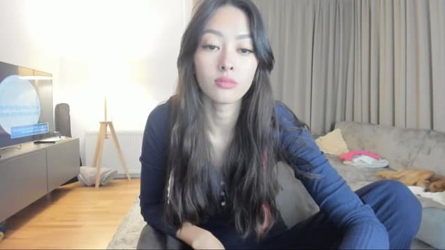 Gallery image thumbnail from Vikki's myfreecams stream on, 09/25/2024, 24:09 image 6 of 20