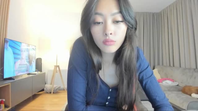 Gallery image thumbnail from Vikki's myfreecams stream on, 09/25/2024, 24:09 image 13 of 20