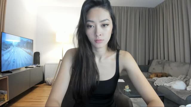 Gallery image thumbnail from Vikki's myfreecams stream on, 10/13/2024, 24:19 image 8 of 20