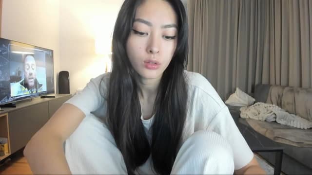 Gallery image thumbnail from Vikki's myfreecams stream on, 11/08/2024, 21:48 image 3 of 20