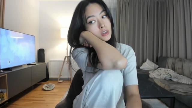 Gallery image thumbnail from Vikki's myfreecams stream on, 11/08/2024, 21:48 image 5 of 20