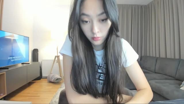 Gallery image thumbnail from Vikki's myfreecams stream on, 11/09/2024, 23:13 image 6 of 20