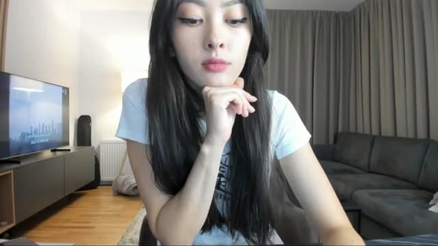 Gallery image thumbnail from Vikki's myfreecams stream on, 11/09/2024, 23:13 image 2 of 20