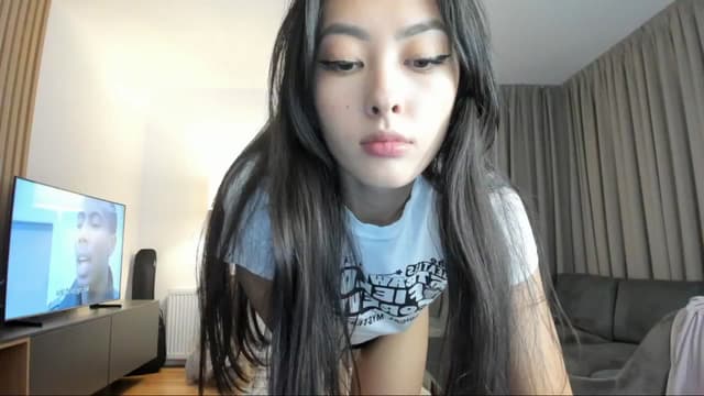 Gallery image thumbnail from Vikki's myfreecams stream on, 11/10/2024, 24:24 image 10 of 20