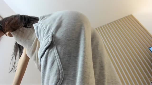 Gallery image thumbnail from Vikki's myfreecams stream on, 11/12/2024, 24:21 image 14 of 20