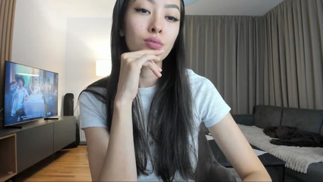 Gallery image thumbnail from Vikki's myfreecams stream on, 11/16/2024, 24:03 image 4 of 20