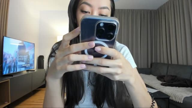 Gallery image thumbnail from Vikki's myfreecams stream on, 11/16/2024, 24:03 image 5 of 20