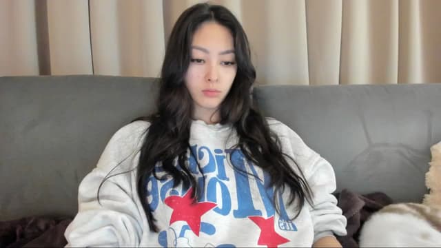 Gallery image thumbnail from Vikki's myfreecams stream on, 11/22/2024, 22:46 image 1 of 20