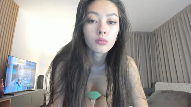 Gallery image thumbnail from Vikki's myfreecams stream on, 12/14/2024, 01:29 image 11 of 20