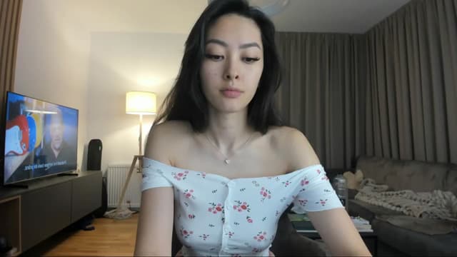 Gallery image thumbnail from Vikki's myfreecams stream on, 01/11/2025, 24:02 image 5 of 20