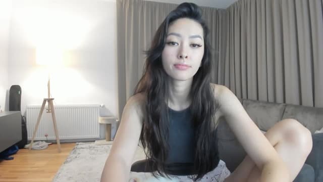 Gallery image thumbnail from Vikki's myfreecams stream on, 01/13/2025, 24:38 image 15 of 20