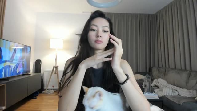 Gallery image thumbnail from Vikki's myfreecams stream on, 01/13/2025, 24:38 image 6 of 20