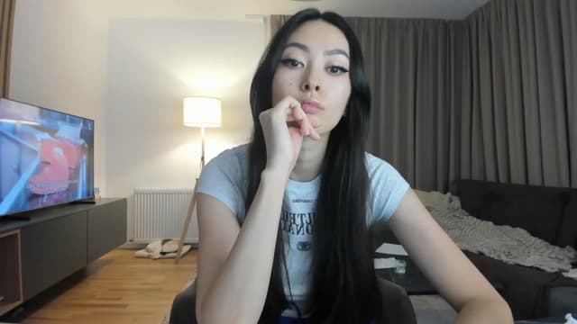 Gallery image thumbnail from Vikki's myfreecams stream on, 02/01/2025, 24:13 image 7 of 20
