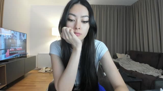 Gallery image thumbnail from Vikki's myfreecams stream on, 02/01/2025, 24:13 image 6 of 20