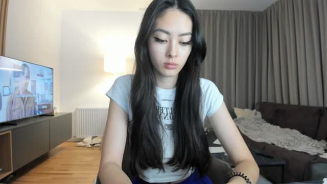 Gallery image thumbnail from Vikki's myfreecams stream on, 02/01/2025, 24:13 image 10 of 20