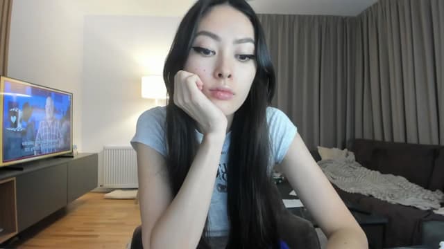 Gallery image thumbnail from Vikki's myfreecams stream on, 02/01/2025, 24:13 image 17 of 20