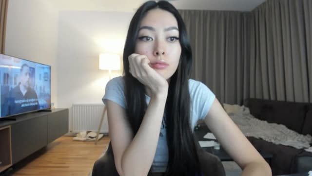 Gallery image thumbnail from Vikki's myfreecams stream on, 02/01/2025, 24:13 image 14 of 20
