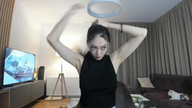 Gallery image thumbnail from Vikki's myfreecams stream on, 02/08/2025, 24:42 image 1 of 20