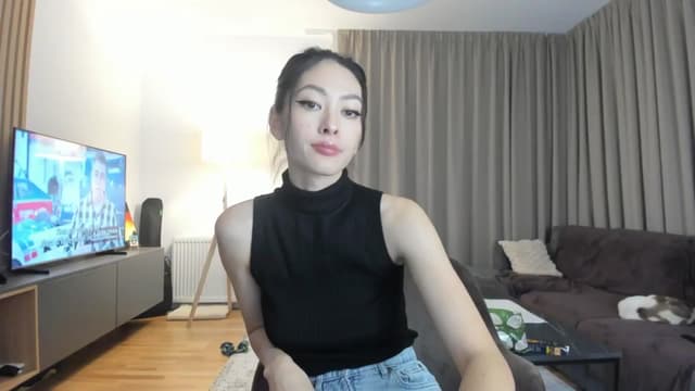 Gallery image thumbnail from Vikki's myfreecams stream on, 02/08/2025, 24:42 image 7 of 20