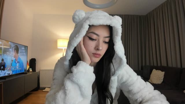 Gallery image thumbnail from Vikki's myfreecams stream on, 02/24/2025, 01:04 image 7 of 20