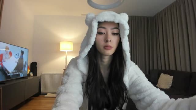 Gallery image thumbnail from Vikki's myfreecams stream on, 02/24/2025, 01:04 image 11 of 20