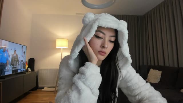 Gallery image thumbnail from Vikki's myfreecams stream on, 02/24/2025, 01:04 image 10 of 20
