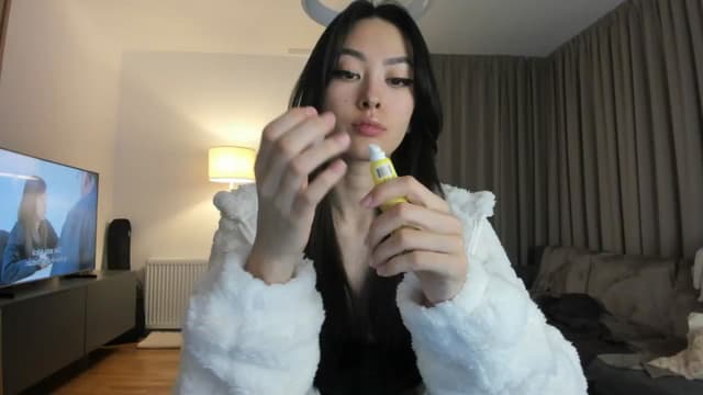 Gallery image thumbnail from Vikki's myfreecams stream on, 03/03/2025, 24:03 image 9 of 20