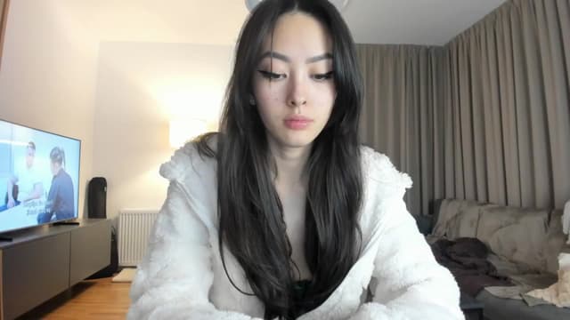 Gallery image thumbnail from Vikki's myfreecams stream on, 03/03/2025, 24:03 image 14 of 20