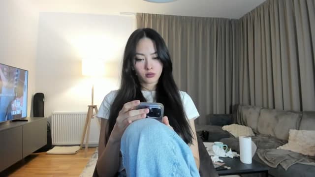Gallery image thumbnail from Vikki's myfreecams stream on, 03/09/2025, 01:33 image 3 of 20