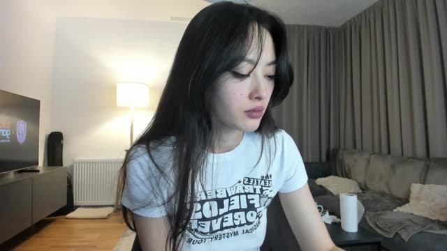 Gallery image thumbnail from Vikki's myfreecams stream on, 03/09/2025, 01:33 image 14 of 20