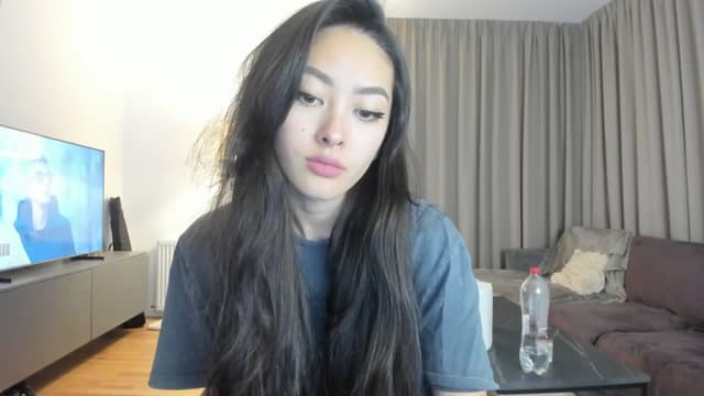 Gallery image thumbnail from Vikki's myfreecams stream on, 04/13/2025, 22:14 image 3 of 20