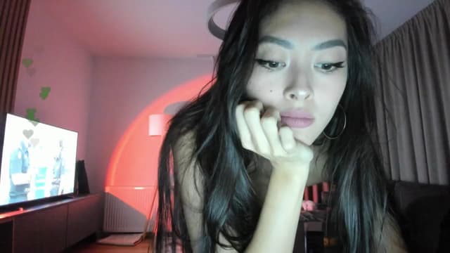 Gallery image thumbnail from Vikki's myfreecams stream on, 04/14/2025, 22:54 image 20 of 20