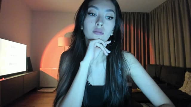 Gallery image thumbnail from Vikki's myfreecams stream on, 04/14/2025, 22:54 image 5 of 20
