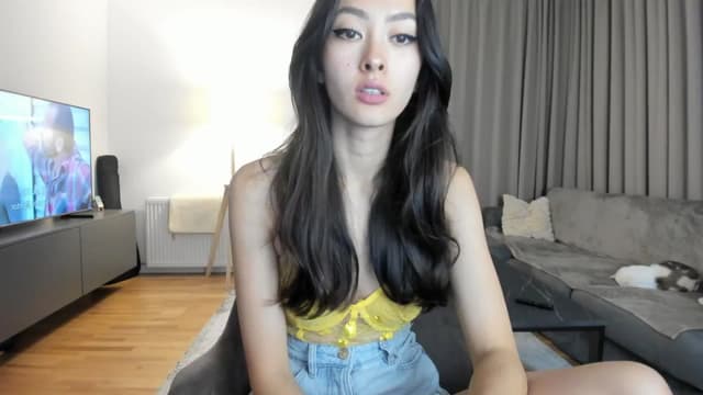 Gallery image thumbnail from Vikki's myfreecams stream on, 07/09/2025, 24:24 image 2 of 20