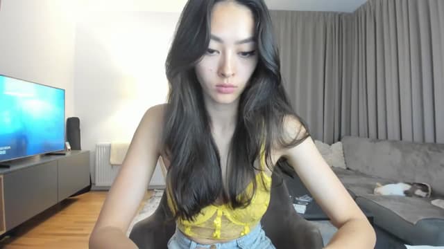 Gallery image thumbnail from Vikki's myfreecams stream on, 07/09/2025, 24:24 image 12 of 20