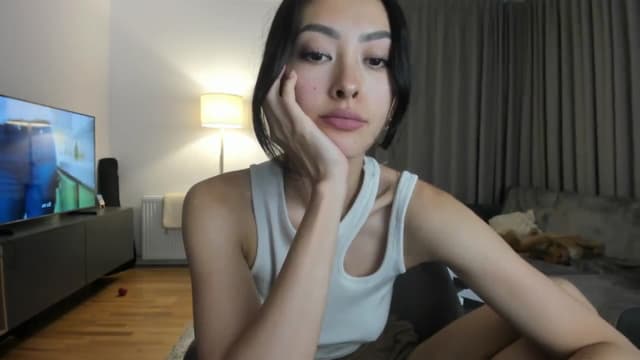 Gallery image thumbnail from Vikki's myfreecams stream on, 07/10/2025, 24:03 image 19 of 20
