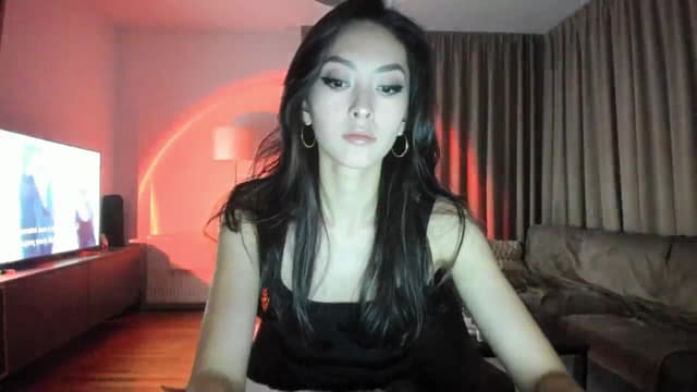 Gallery image thumbnail from Vikki's myfreecams stream on, 07/22/2025, 23:46 image 7 of 20