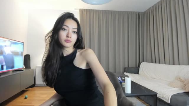 Gallery image thumbnail from Vikki's myfreecams stream on, 07/28/2025, 23:47 image 6 of 20