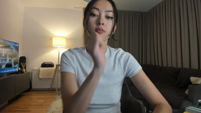 Gallery image thumbnail from Vikki's myfreecams stream on, 08/31/2025, 23:32 image 15 of 20