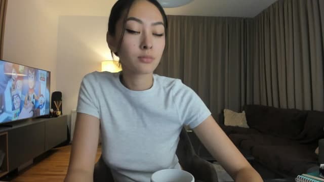 Gallery image thumbnail from Vikki's myfreecams stream on, 08/31/2025, 23:32 image 1 of 20