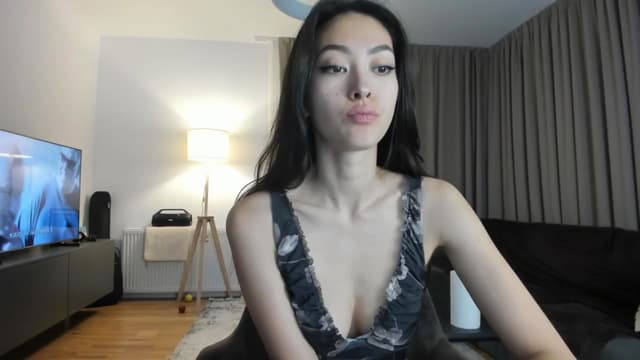 Gallery image thumbnail from Vikki's myfreecams stream on, 09/12/2025, 23:53 image 3 of 20