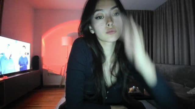 Gallery image thumbnail from Vikki's myfreecams stream on, 09/27/2025, 24:07 image 12 of 20