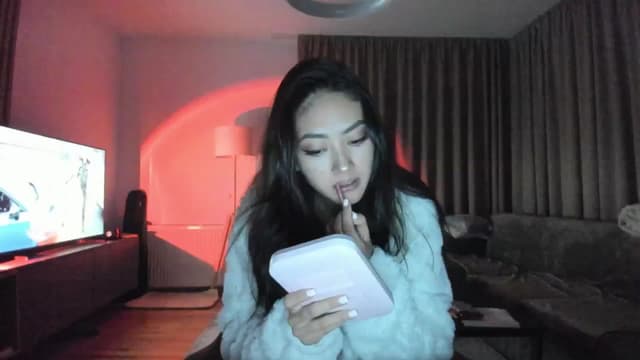 Gallery image thumbnail from Vikki's myfreecams stream on, 11/11/2025, 24:03 image 1 of 20