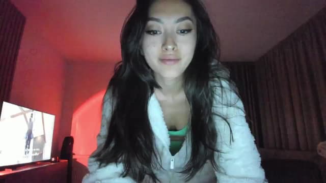 Gallery image thumbnail from Vikki's myfreecams stream on, 11/11/2025, 24:50 image 6 of 20